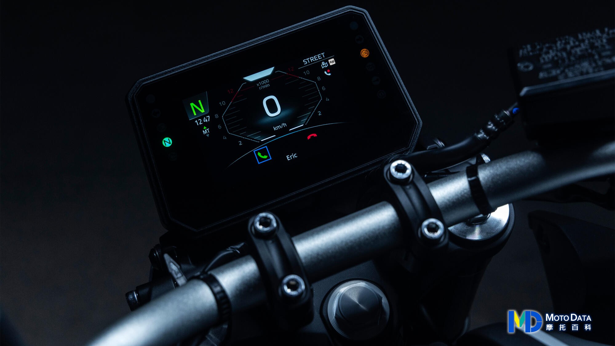 2025-Yamaha-MT07A-EU-Detail-007-03 – MOTODATA 摩托百科